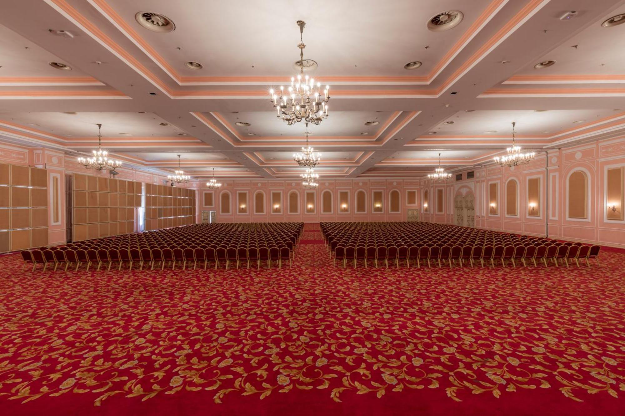 Kremlin Palace Antalia Esterno foto The ballroom